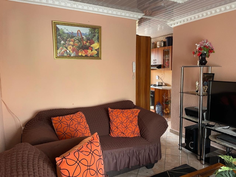 2 Bedroom Property for Sale in Boitekong North West